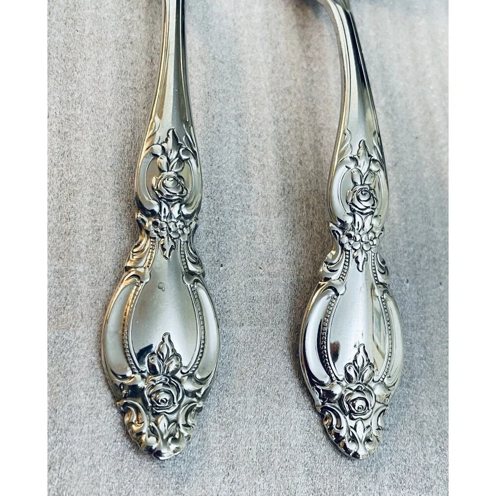 Oneida set stainless